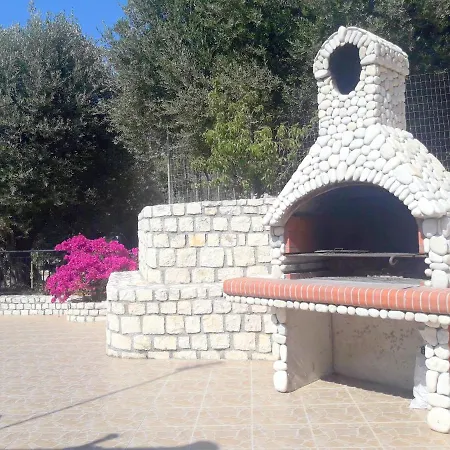 Olivetree House Vakantiehuis *